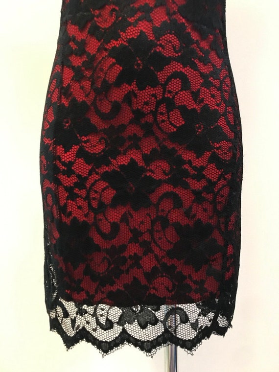 Black/Red Lace Cocon Cocktail Midi Dress Floral R… - image 5