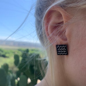 Classic Synthesizer Waveform Square Stud Earrings
