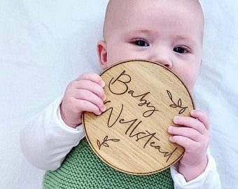 Personalised Name Botanical Wooden Disc - Newborn Birth Announcement, Nursery, Decoration, Kids, Baby Shower, Gift, Photo Prop