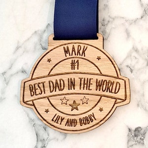Personalised Medal Father's Day Best Dad Banner