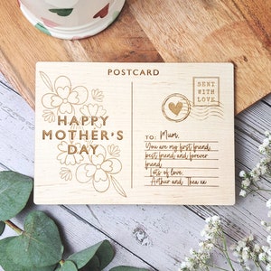 Cartolina in legno personalizzata / Festa della mamma con stampa floreale