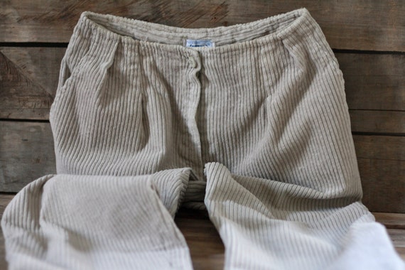 SYM velvet. Pants beige velvet 80's wide ribs. Car