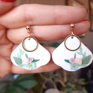 Clay earrings, polymer clay earrings, Clay flower earrings, clay jewelry, cheap earrings, white earrings, dangling earrings, bridal earrings