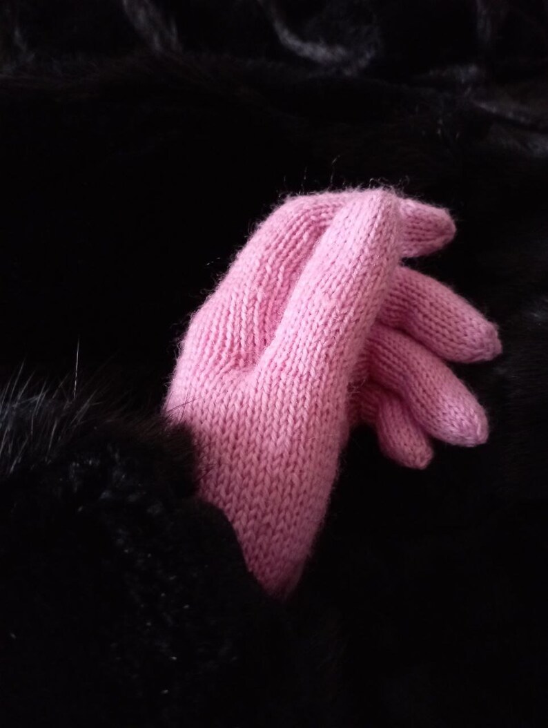 Warm and soft gloves Knitted from merino wool image 5