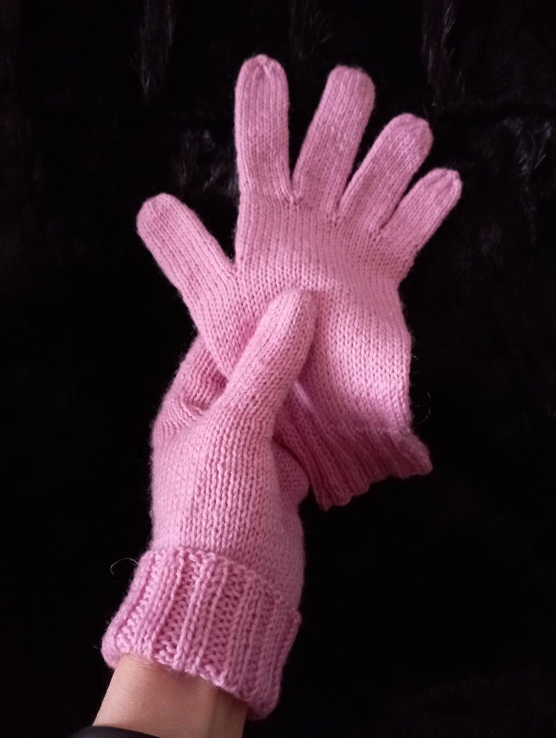 Warm and soft gloves Knitted from merino wool image 3