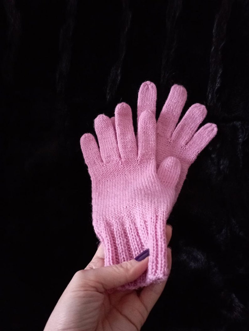 Warm and soft gloves Knitted from merino wool image 1