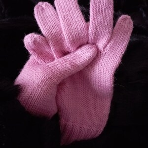 Warm and soft gloves Knitted from merino wool image 4