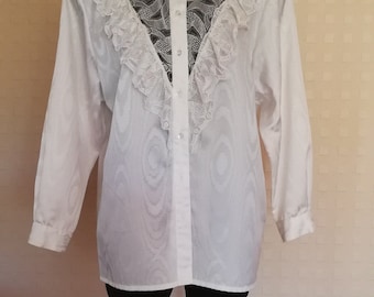 Blusa blanca vintage de los años 90, chaqueta de encaje con botones, manga larga, corte recto elegante, patrón de camisa de cuello alto, talla mediana/grande