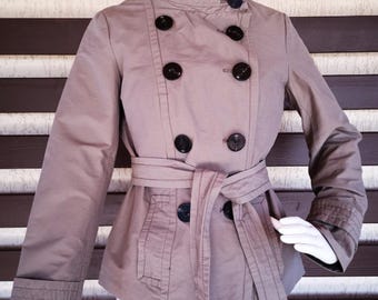Vintage 1990's Women's Jacket Khaki Light Brown Elegant Outwear Trench Spring Autumn Everyday Casual Waist Belt High Collar Size Medium