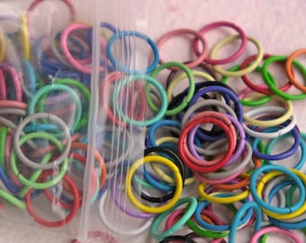 200 Assorted Colored jump rings 8-10mm sizes - High strength