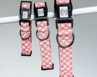 Pink checkered dog collar for girl, adjustable pet collar for all sizes , pink pet accessory, gift for new puppy, dog collar for spring
