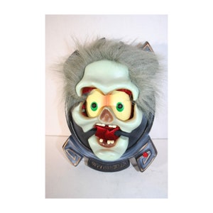 Vintage Scarry Skelton Face Screams Gemmy Animated & Lights Halloween Wall Mask