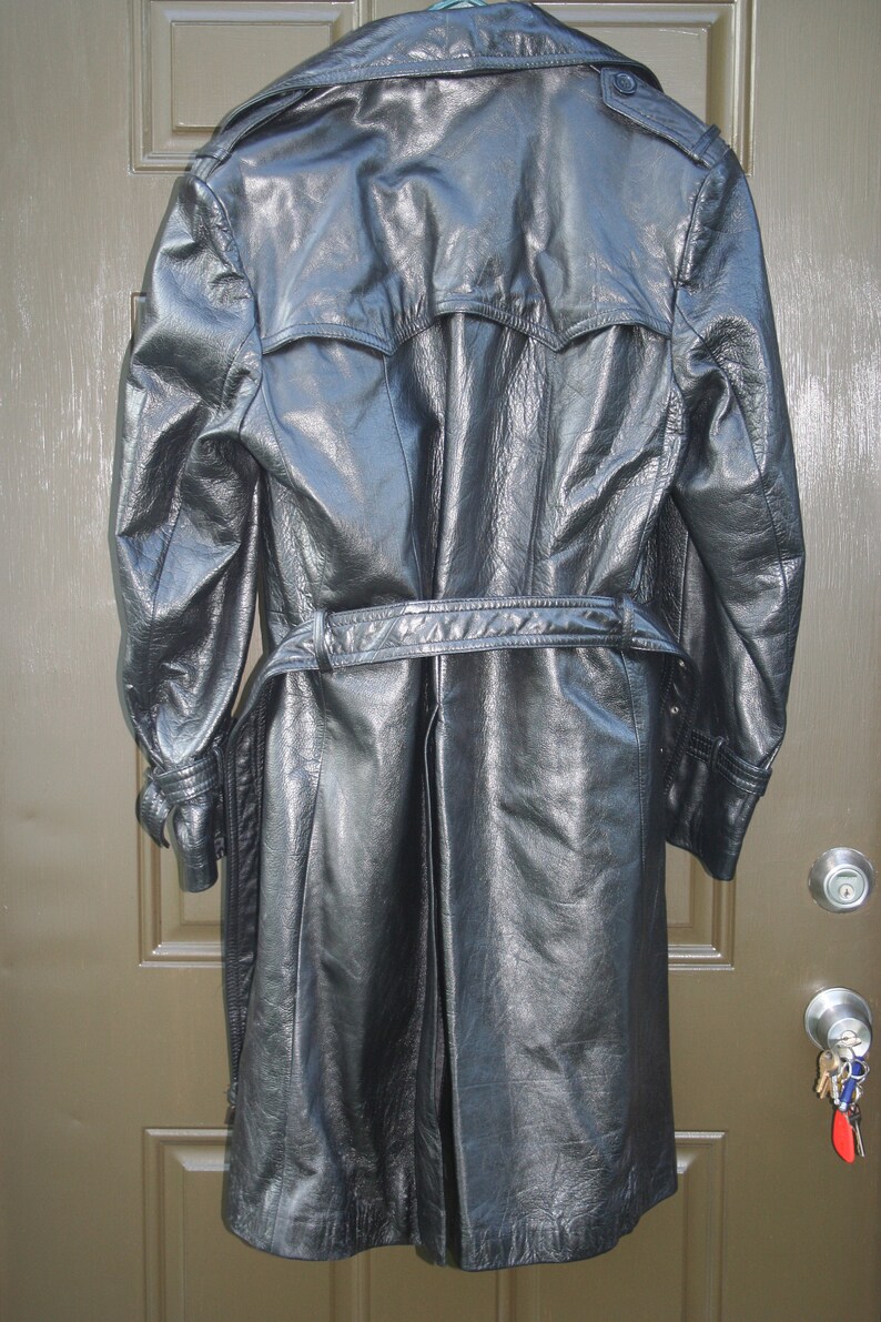 Vintage Pierre Foshey Women/'s Nappa Leather Long Style Coat SIZE 40