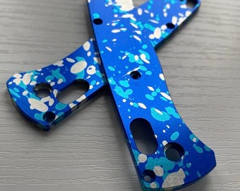 Benchmade Bugout 535 Scale Kit  Graffiti CAMO Blue  Benchmade Bugout 535 Only - 2x Scales