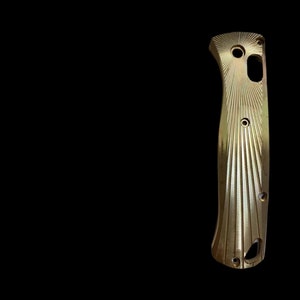 Benchmade Bugout 535 Replacement Scale Kit / GOLDEN Metal Lined Pattern / CNC Knife Upgrades / Benchmade Bugout 535 Only - 2x Scales