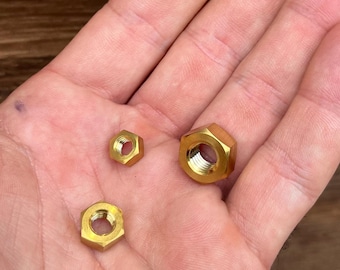 アルマイトゴールドチタンナットセット / グレード4チタン、カナダ製