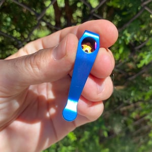 Fits Spyderco Paramilitary 2 • 1x Replacement Pocket Clip • BLUE Titanium • Spyderco Models Listed Spyderco Knives Spyderco Pocket Clip