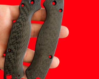 Spyderco Paramilitary 2 Replacement Scale Set / CARBON FIBRE Original Cut  - Spyderco Paramilitary 2 Only - 2x Scales