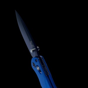 ベンチメイド グリプティリアン サムスタッド カスタムカラーバレル サムスタッド ベンチメイド モデル説明 / 1x サムスタッド / カラーバレルシリーズ