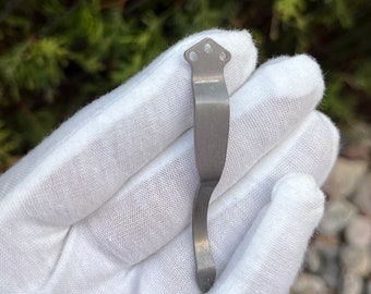 Emerson Models - 1x RAW Titan Taschenclip • Emerson Models Aufgeführt