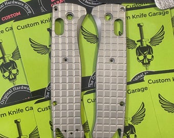 Benchmade Bugout 535 Replacement Scale Kit  TITANIUM Fragged Pattern  Benchmade Bugout 535 Only - 2x Scales
