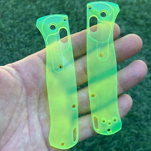 Benchmade Bugout 535 Replacement Scale Kit / Clear GREEN / Benchmade Bugout 535 Only - 2x Scales