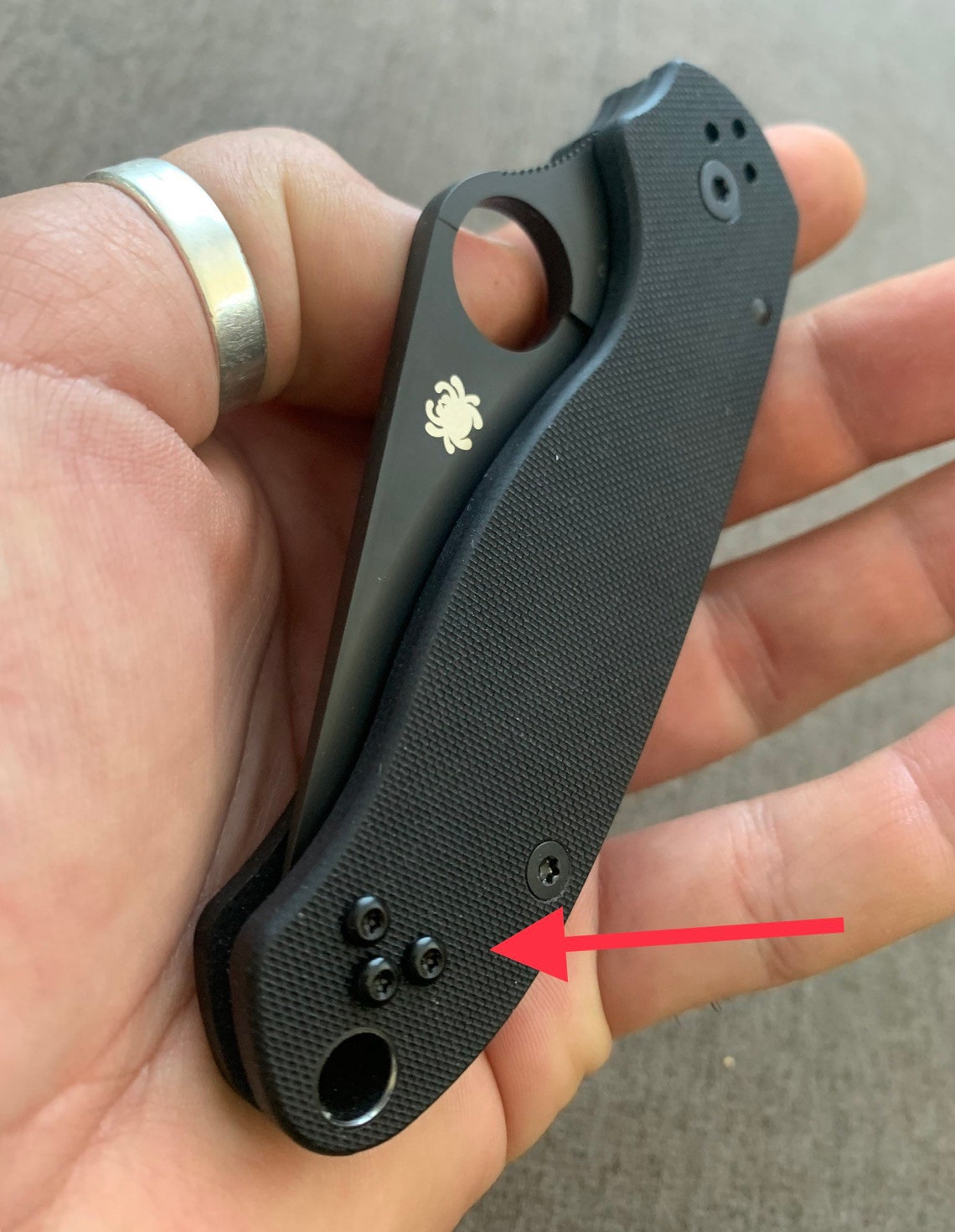 Fits Spyderco Native 5 G10 / Black Titanium / Hole