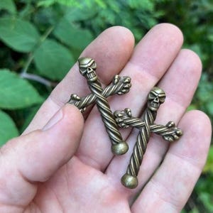 Skull Head Cross Pendant - 1x Pendant / Oxidized Brass Custom Pendant Jewelry Custom Bling Gift For Him Her Anniversary Skull Pendant