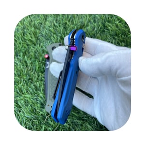 Fits Benchmade Models Thumb Stud Custom Colour HEX Thumb Stud Benchmade Models In Description / 1x Thumb Stud / Colour Hexagon Series