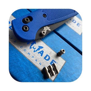Ersatz Benchmade Daumen Ohrstecker / Passend für Modelle 533 535 940 945 551 552 710 730 590 560 565 • Weitere Benchmade Modelle eingestellt / 1x Daumen Ohrstecker