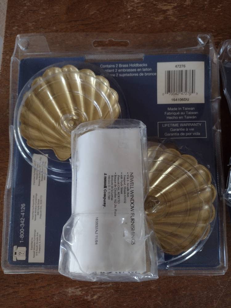 Vintage Brass Sea Shell Curtain Tie Backs Versetile Coastal Etsy