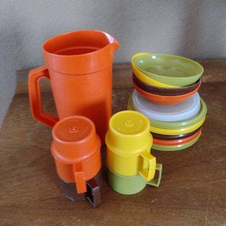 Miniature Toys Vintage Tupperware Toy Dishes Kids Dinnerware Pitcher Cups Plates Bowls Lids