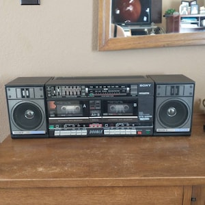 80s Sony CFS-W600 Stereo Double Cassette Two Way Speakers Corder