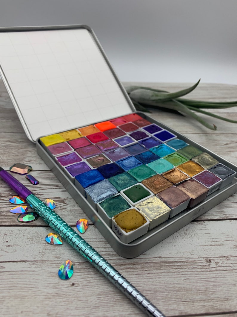 Medium Empty Watercolor Tin Holds 48 Half Pans Watercolor Etsy