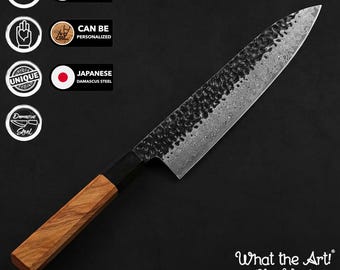 WTA!® Olijfhouten «Santoku» | Japans Damascus koksmes met handvat van olijfhout | Handgesmeed professioneel universeel mes van Damascusstaal