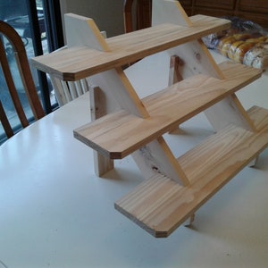 Display shelf