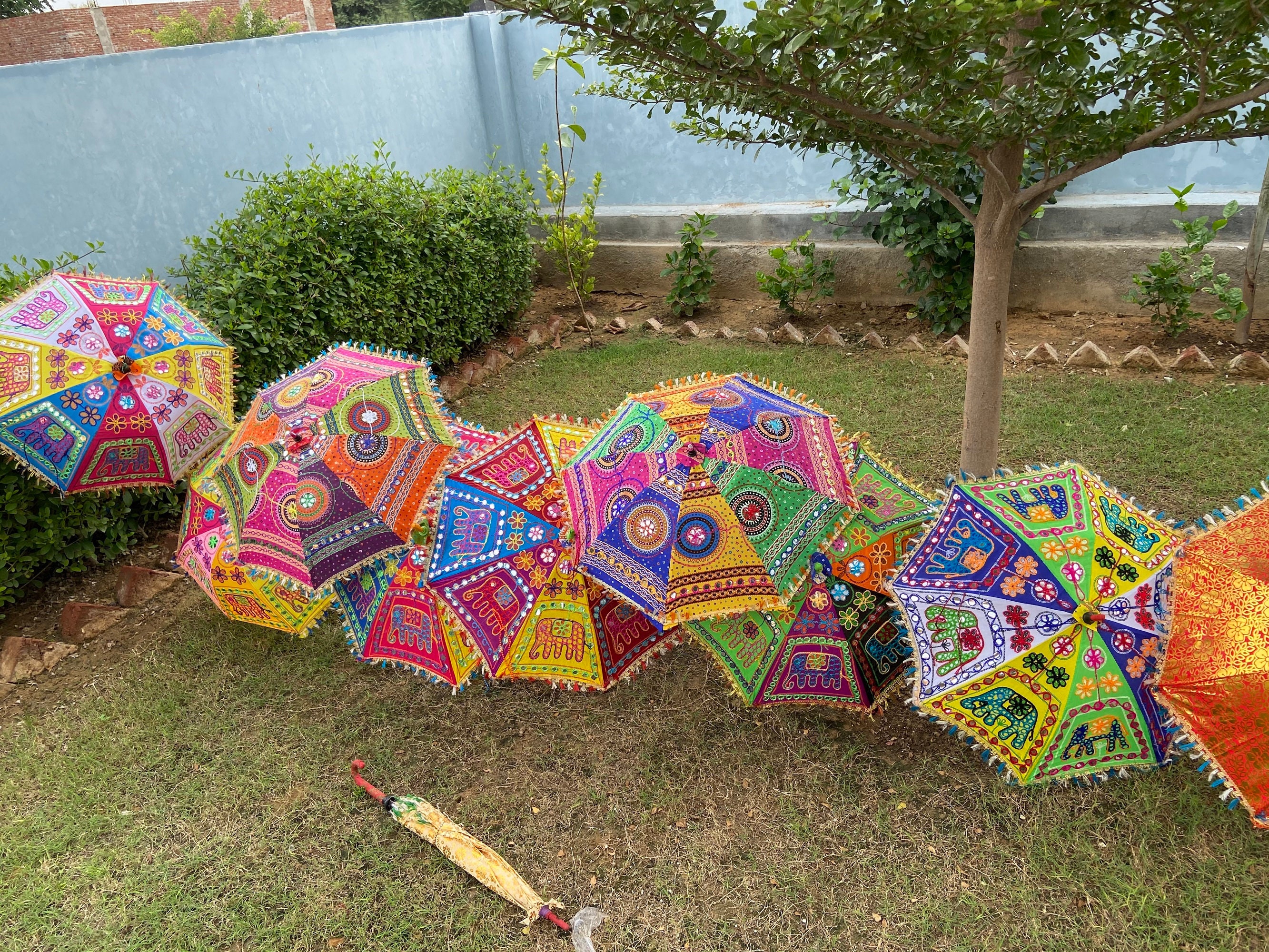 Groothandel 5 PC Lot Traditionele Indiase Designer Vintage Paraplu's Handgemaakte Kleurrijke Parasol Etnische Mehndi Parasols Decor Paraplu Accessoires Paraplus & regenaccessoires 