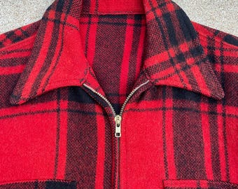 1940s 50s Vintage Red Plaid Wool Zip Front Hunting Jacket // 42