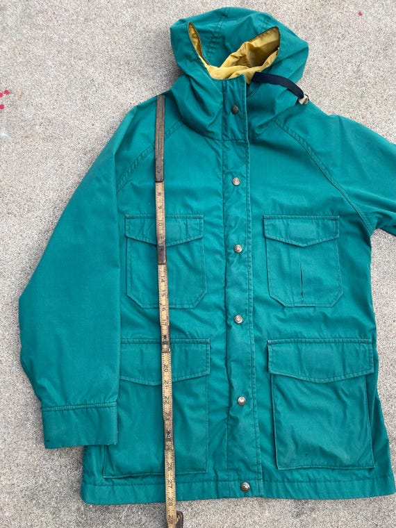 Vintage Eddie Bauer 80s 90s Green Hooded Field Jacket // Small