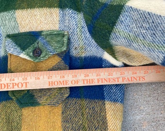 Vintage 1960s Campus Outerwear Fuzzy Oversized Plaid Wool Blend