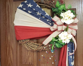 Flag wreath, Patriotic wreath, 4th of July wreath, American flag wreath, Patriotic decor, Memorial Day wreath, Wreath for front door, Floral
