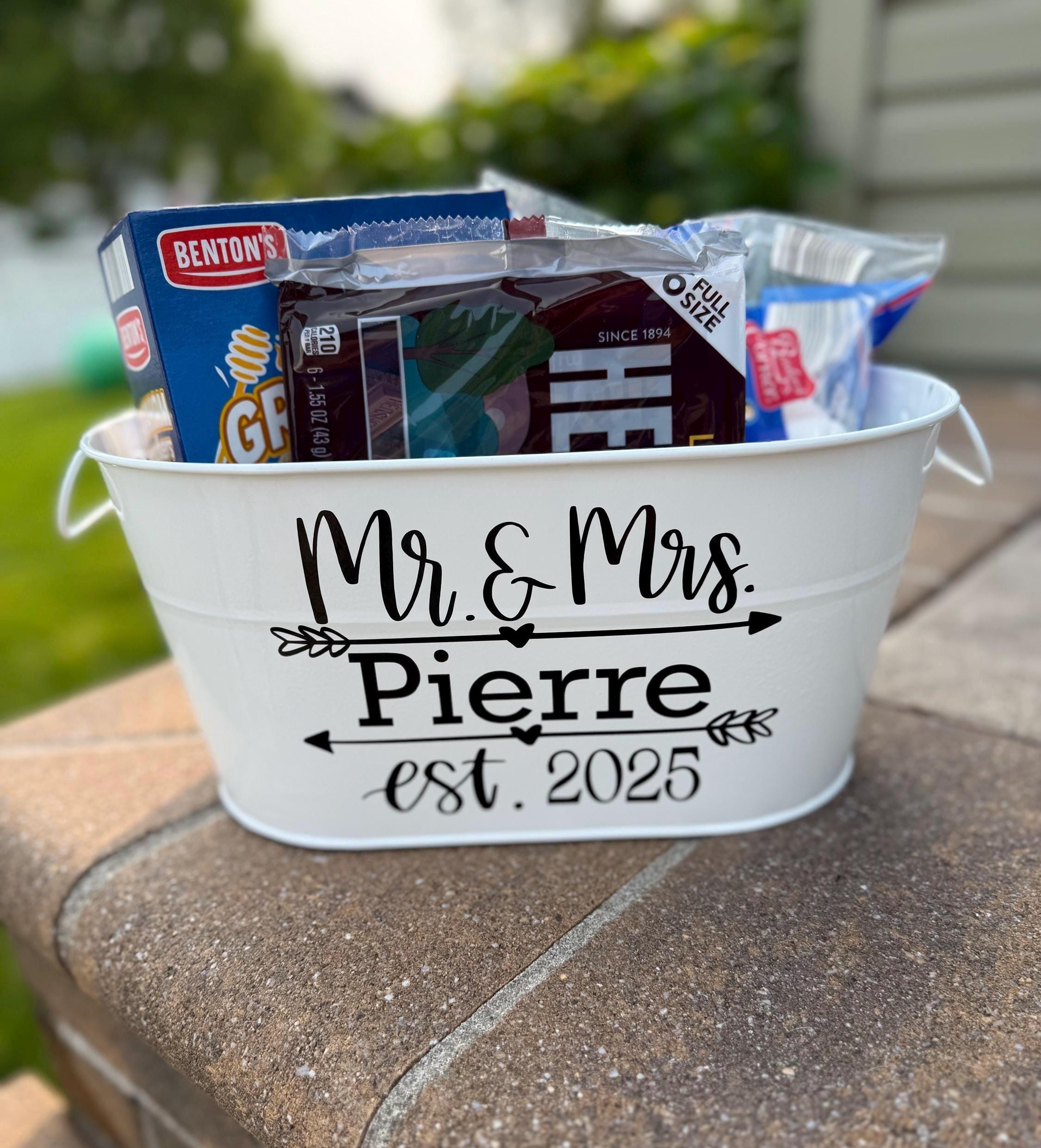 Wedding Basket, Personalized Bridal Bin, Card Holder