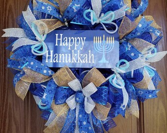 Happy Hanukkah wreath, Hanukkah decoration, Jewish holiday decoration, Hanukkah front door wreath, Blue decoration