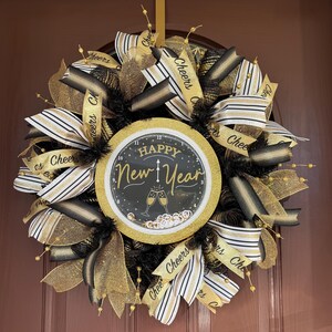 New Years Wreath, Black and Gold Happy New Year's Eve Wreath