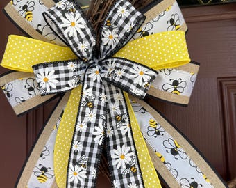 Bee bow, Yellow Bee Wreath Bow, Bumble Bee Bow, Yellow Black Bow, Lantern Bow, Gift bow, Decorative bow, Gift Basket Bow, Bee Decor, Premade