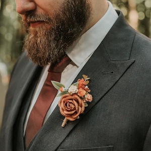 Burnt Orange Floral Boutonniere, Grooms Button Hole, Autumnal Wedding Boutonniere