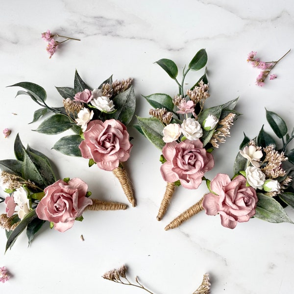 One Flower Boutonnière, Dusty Pink and White Button Hole, Grooms Rustic Boutonnières