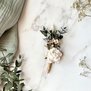 White Boutonnière, Grooms Boutonnière, Preserved Flower Wedding Button Hole