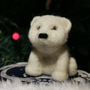 Polar bear needle felting kit ( starter kit )