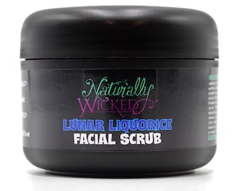 Scrub viso alla liquirizia lunare: trattamento vegano detossinante al carbone